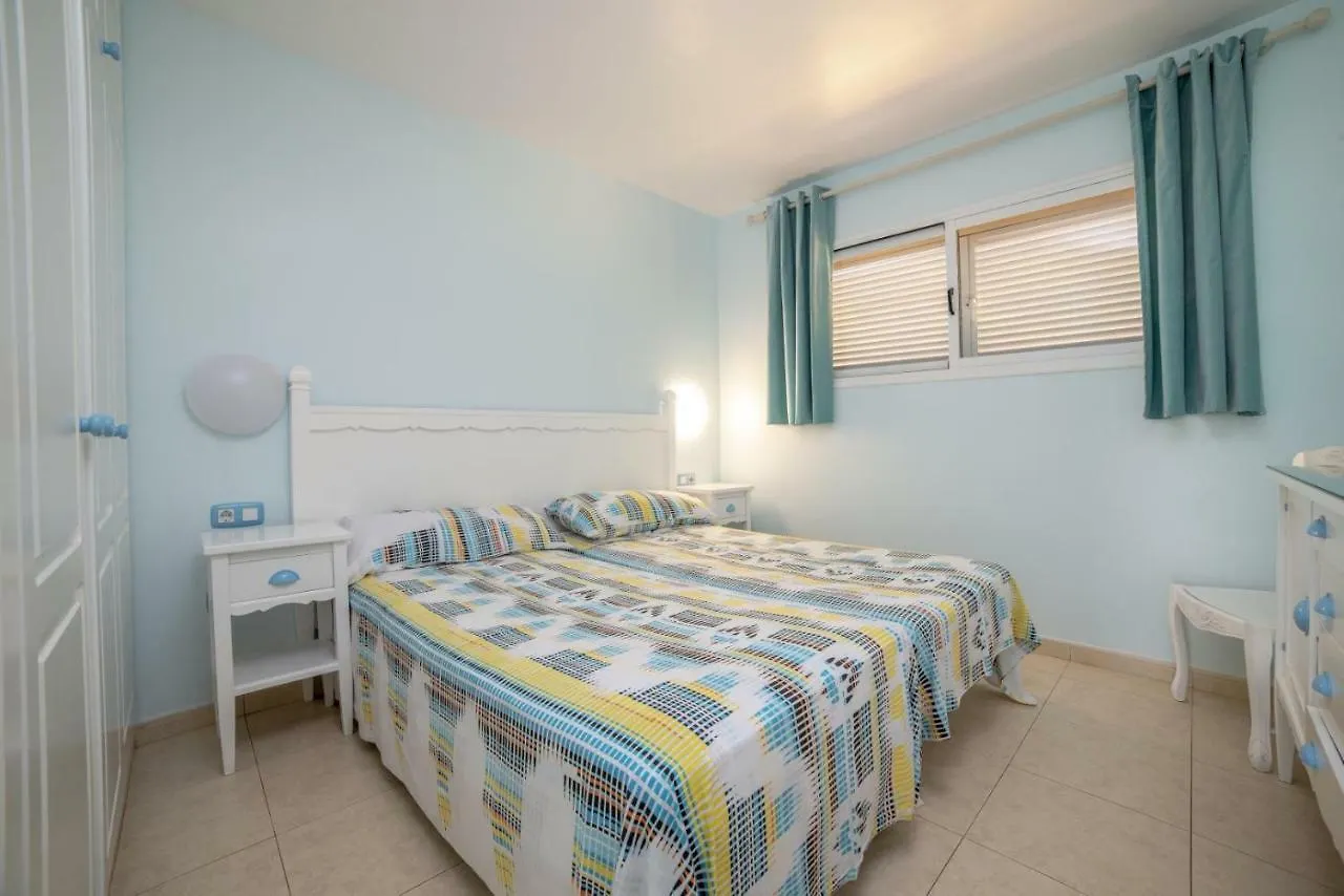 Oasis Royal 13 apartamento vista piscina Corralejo by Lightbooking España